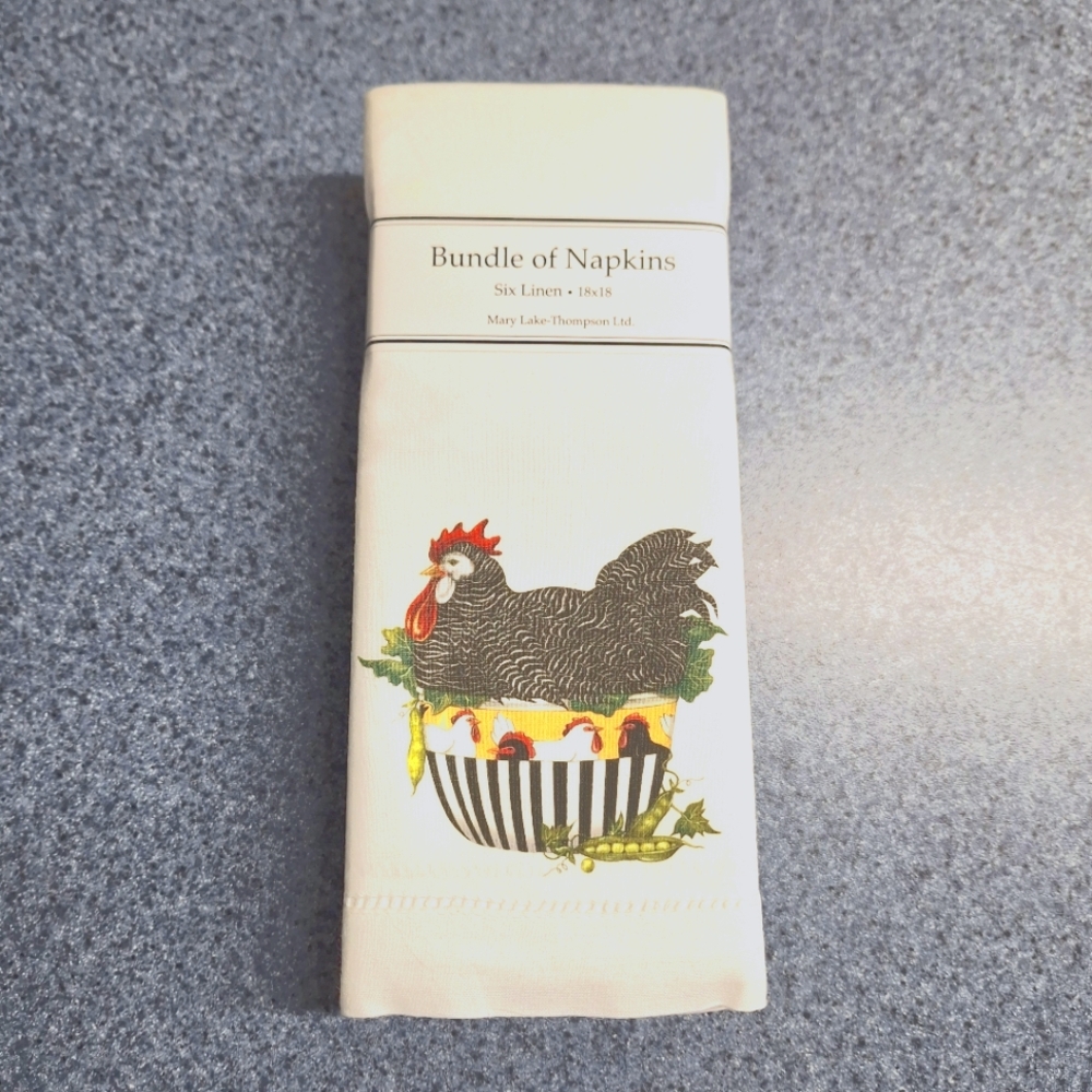Mary Lake-Thompson Ltd. Linen Napkin Bundle(6) Roosters, NWT